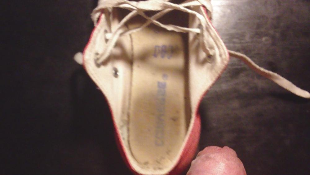 23P Cummed dirty Converse shoe