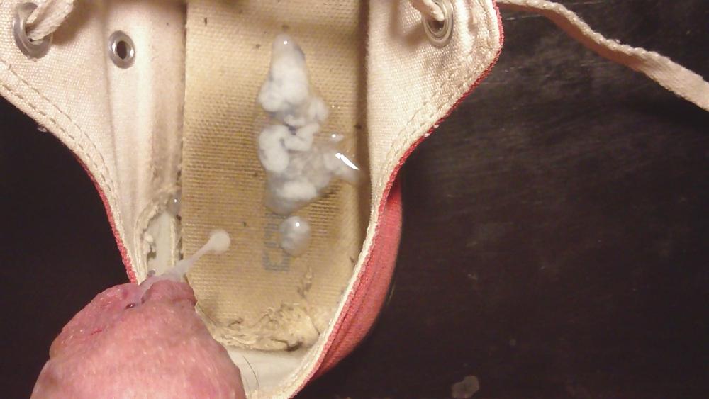 23P Cummed dirty Converse shoe