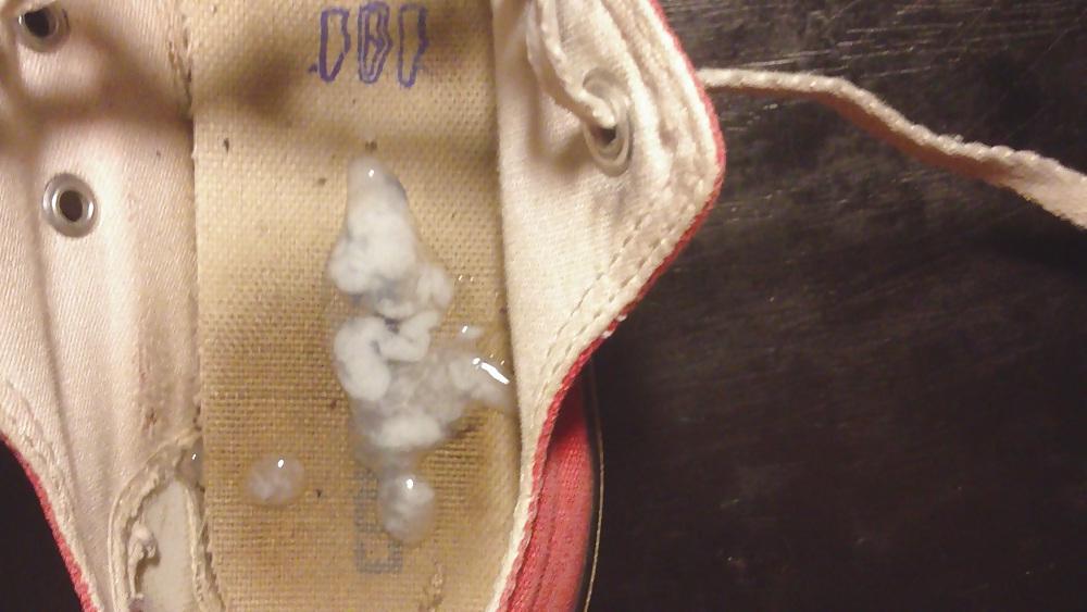 23P Cummed dirty Converse shoe
