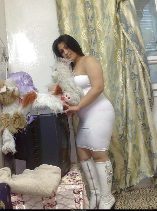 17P Arab beauty 1