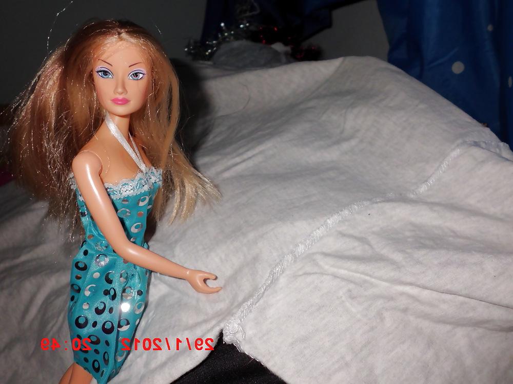 8P Doll blue dress