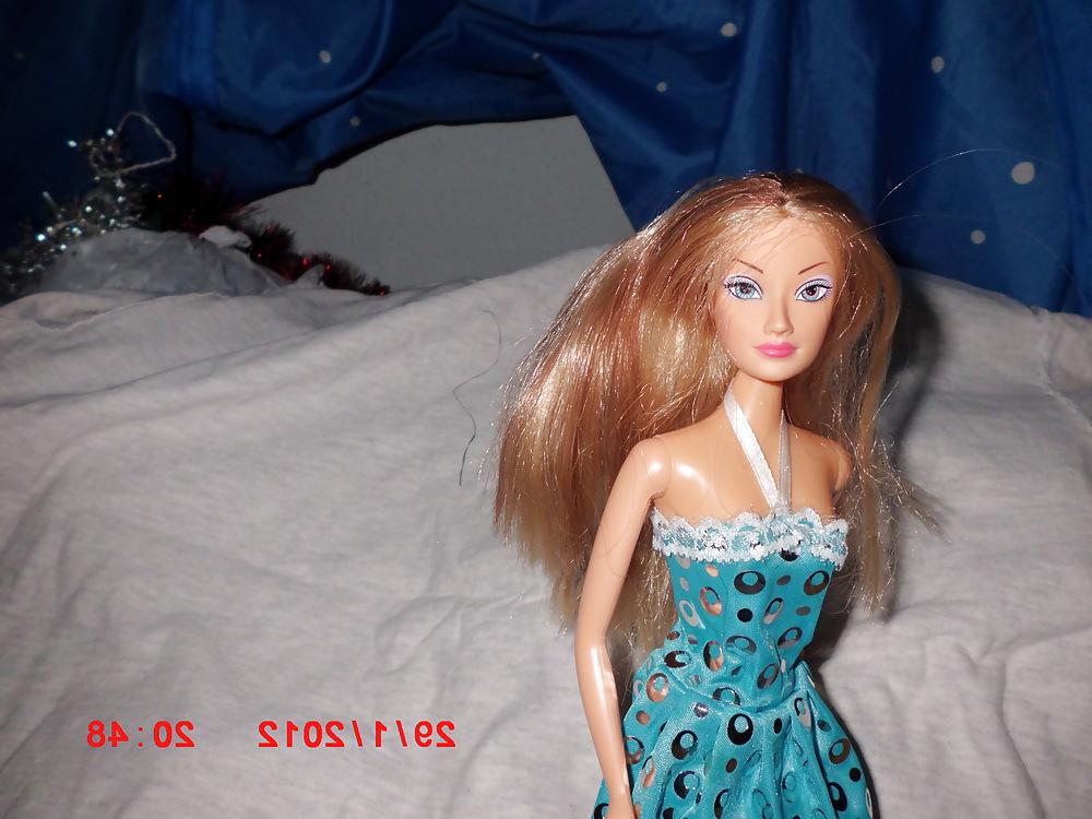 8P Doll blue dress