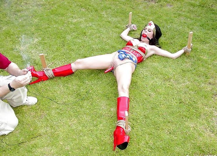 18P Kinky Costume