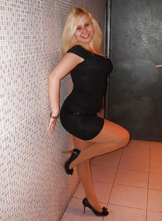 25P Milfs in pantyhose part two