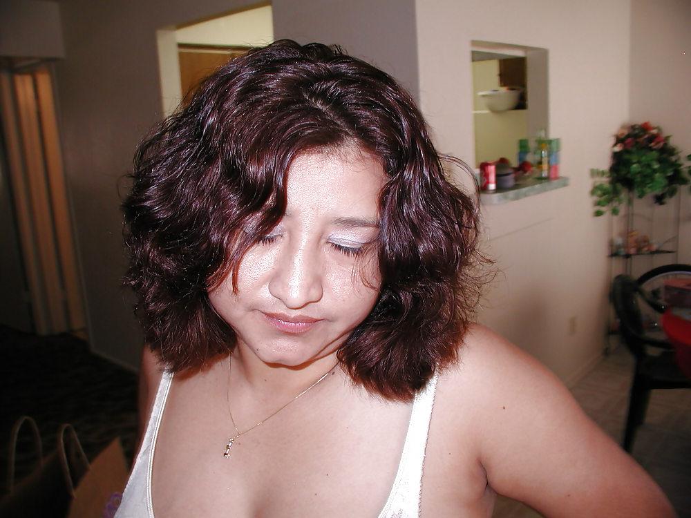 25P Dicke mexikanische MILF mit großen Titten