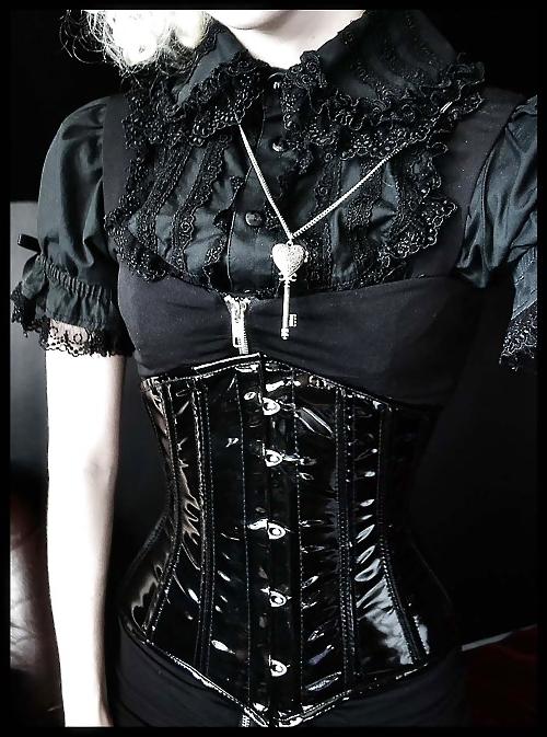 25P Corset 9!