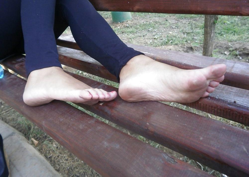 20P Dirty Feet To Tongue Wash