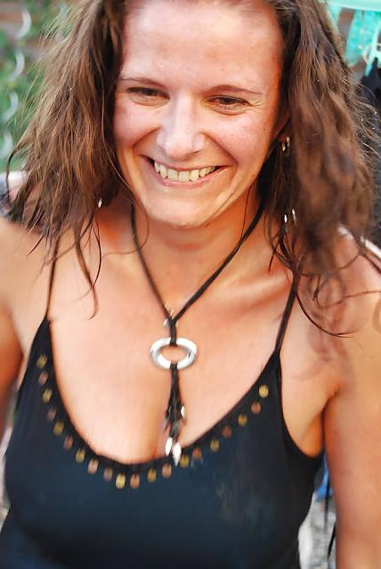 17P French MILFS