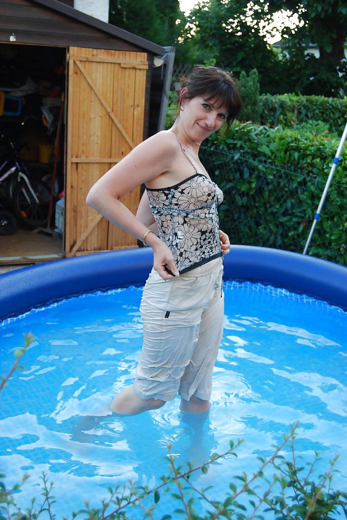17P French MILFS