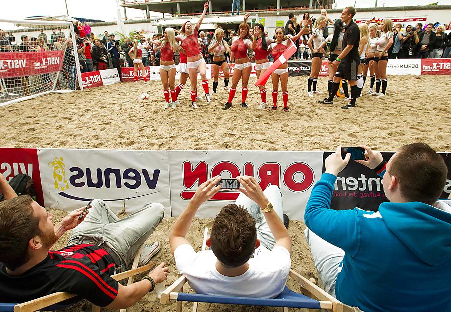 14P Denmark - German porn football match