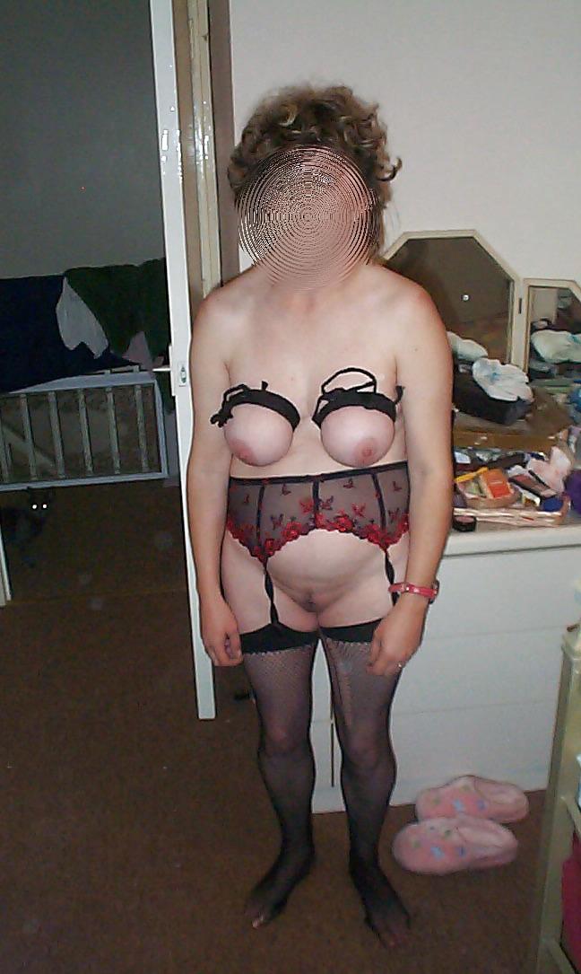16P A little bondage on the wife