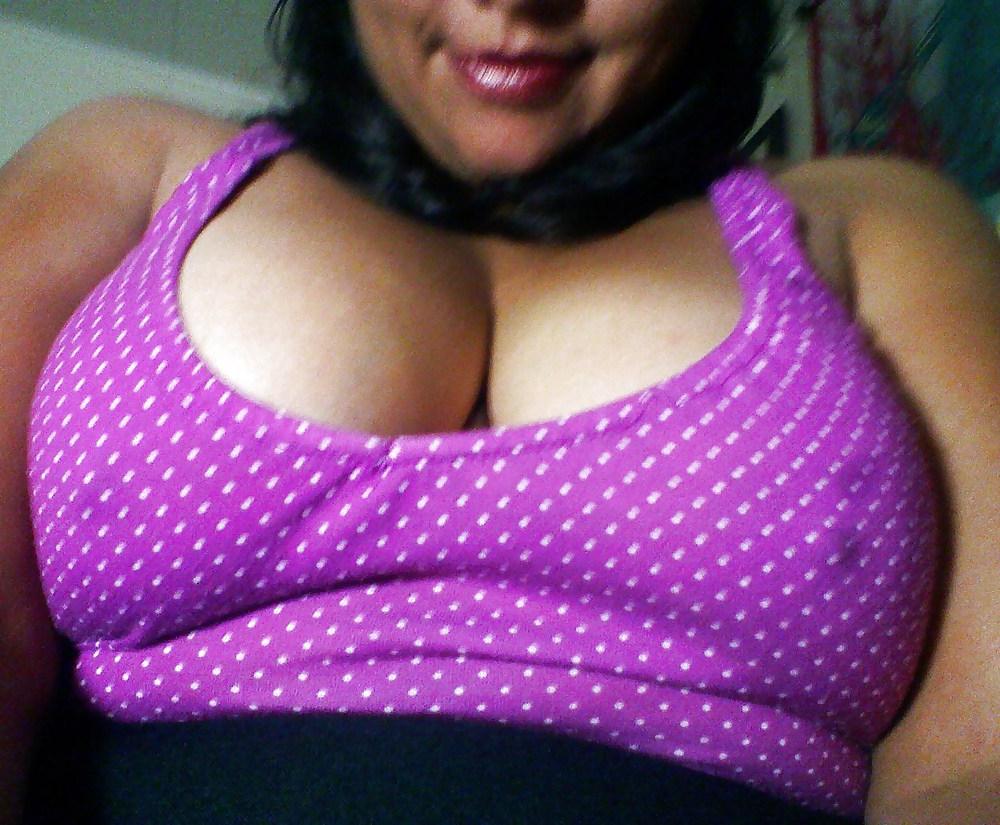 21P Missy X has pretty titties!