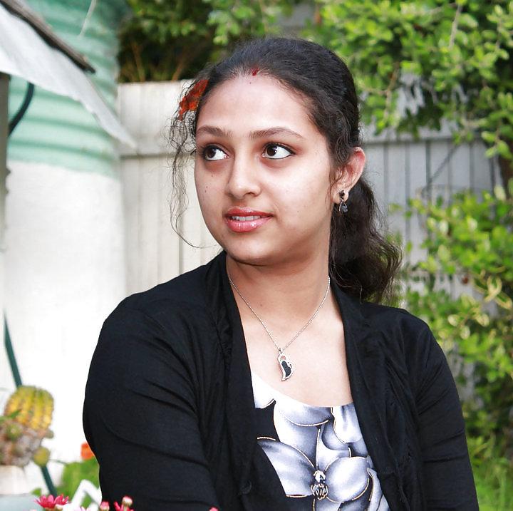 25P Indian beauty