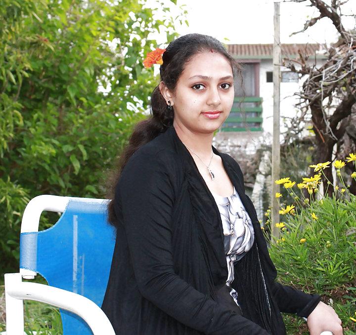25P Indian beauty