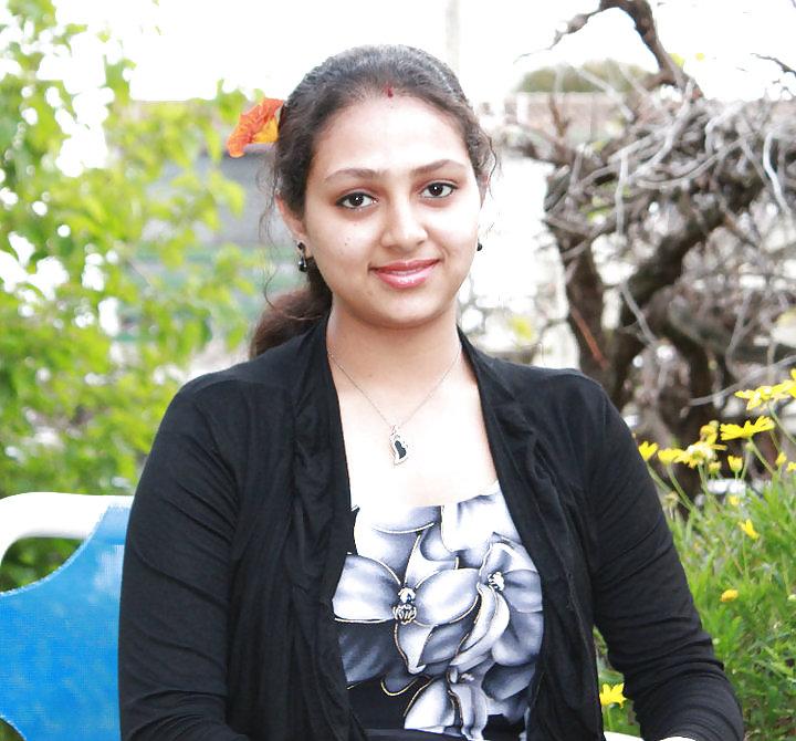 25P Indian beauty
