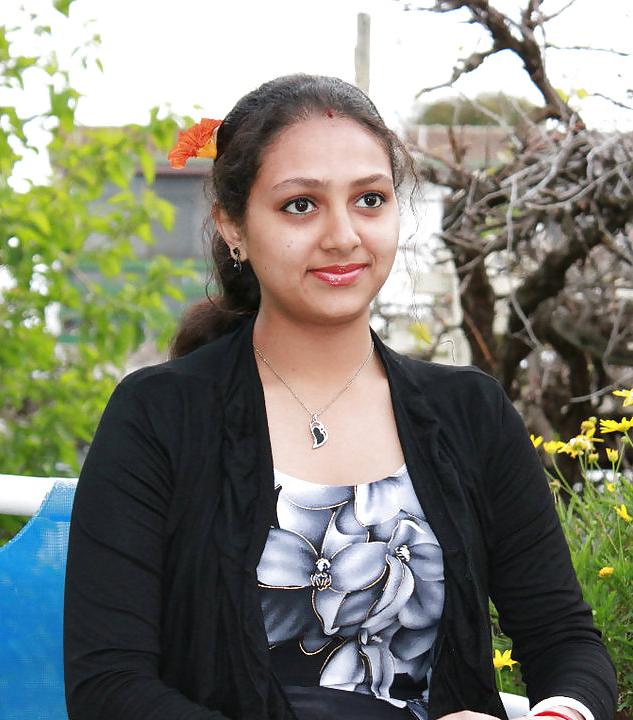 25P Indian beauty