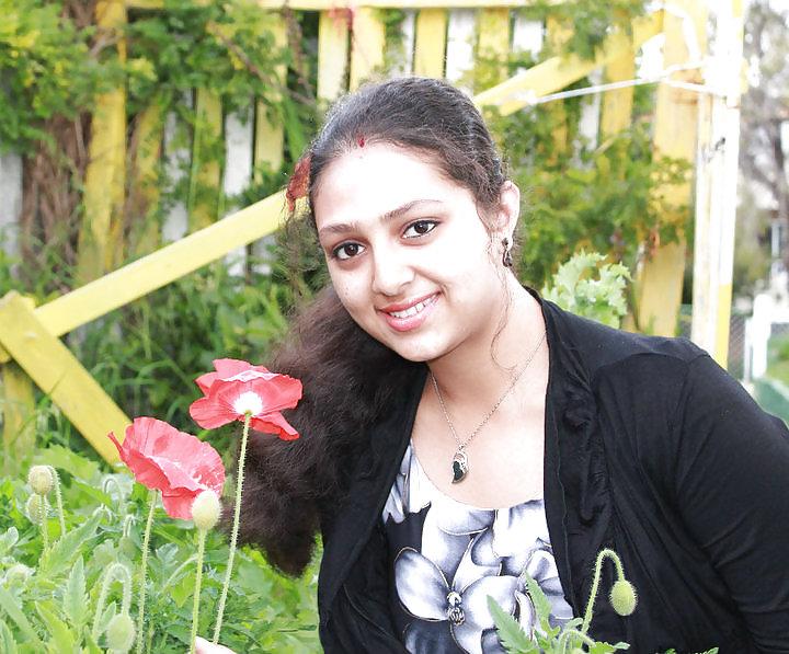 25P Indian beauty