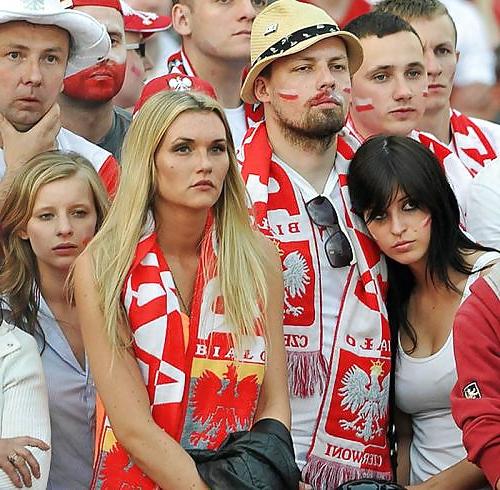 25P Eurogirls Much Better Than Ugly French Team by TROC