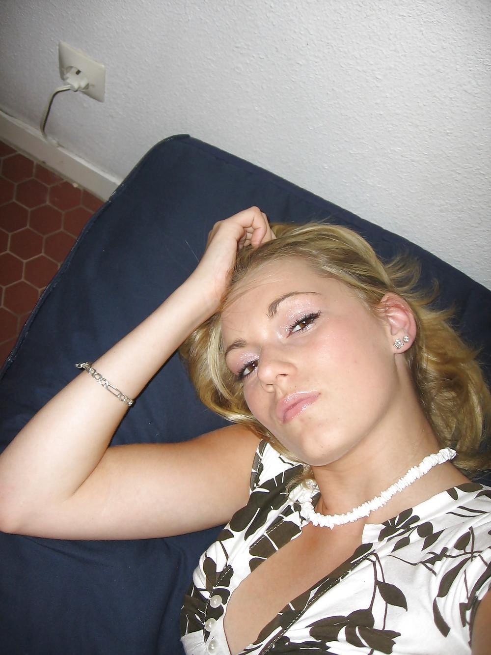 25P Dick tease Blonde EXGF