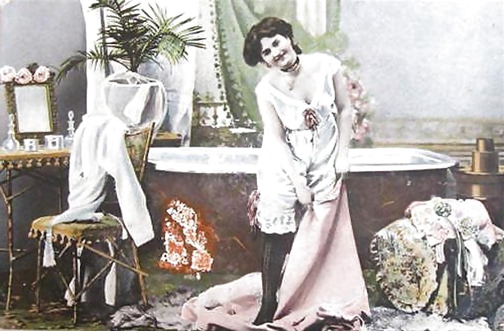 25P French Postcards