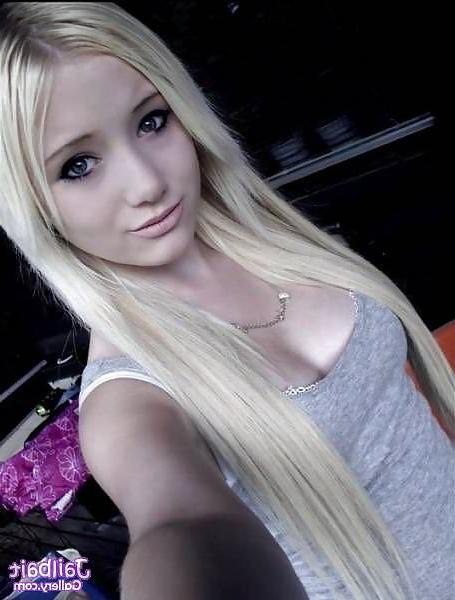 25P Loads of teen sluts