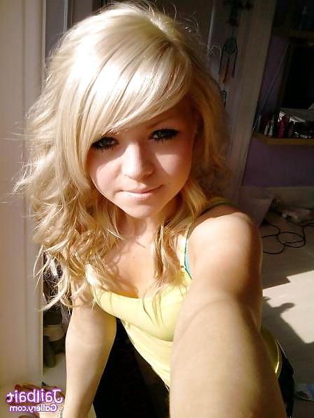25P Loads of teen sluts