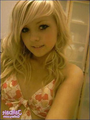 25P Loads of teen sluts