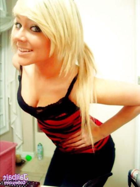 25P Loads of teen sluts