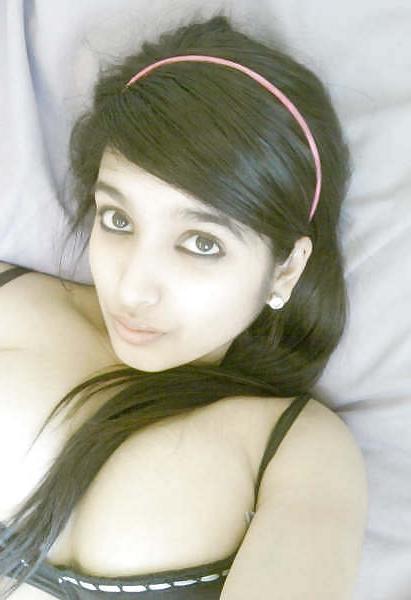 11P Selfshot big busty teen mms