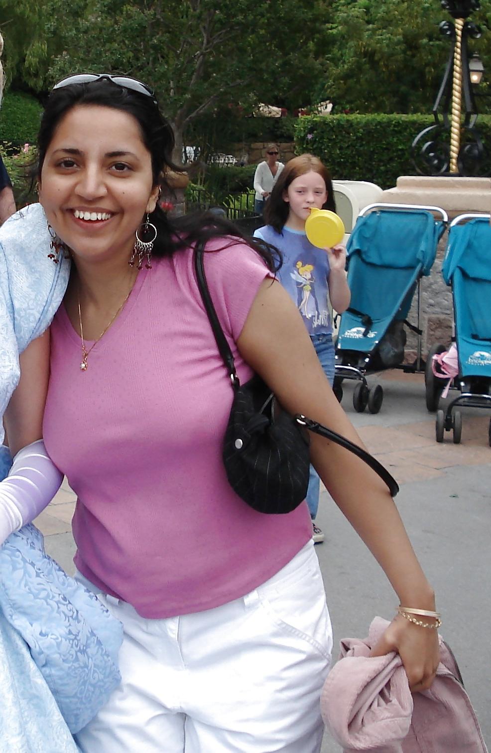 8P HOT & BUSTY DESI AUNTIES COLLECTIONS