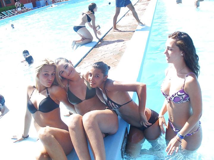 23P HORNY BEACH TEENS AND SLUTS 02 - DIRTY COMMENTS PLS
