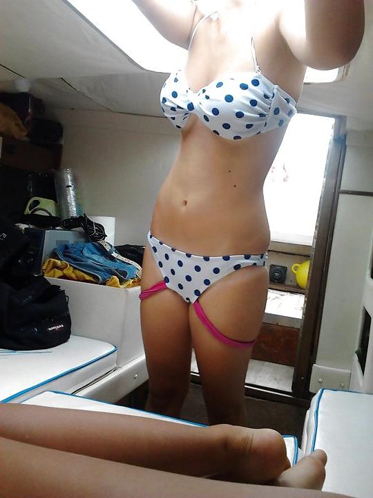 25P HORNY BEACH TEENS AND SLUTS 05- DIRTY COMMENTS PLS