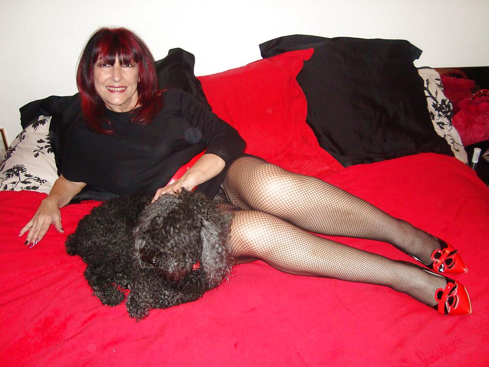 25P Michele french girl