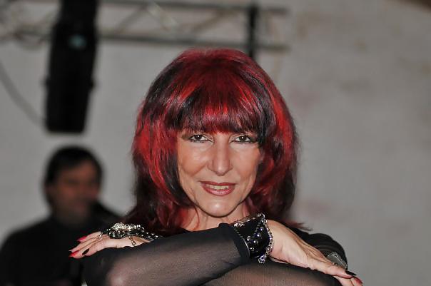 25P Michele french girl