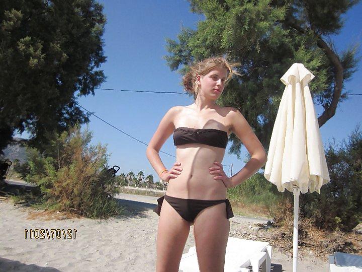 17P Geile Teenager und Schlampen am Strand 04 – schmutzige Kommentare, bitte