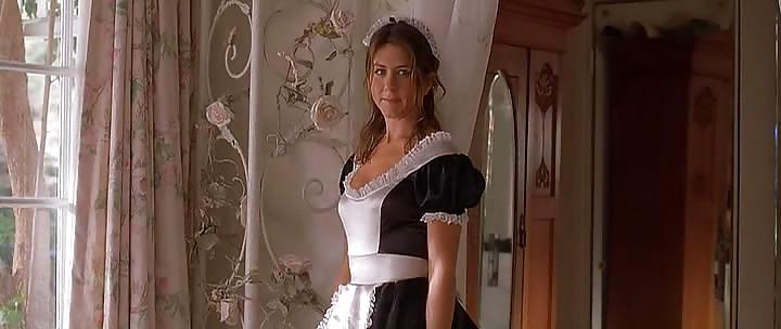 6P Jeniffer Aniston- french maid