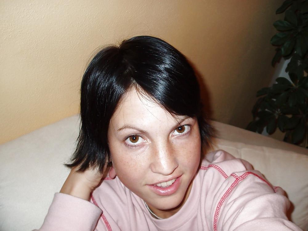 25P Busty Teen