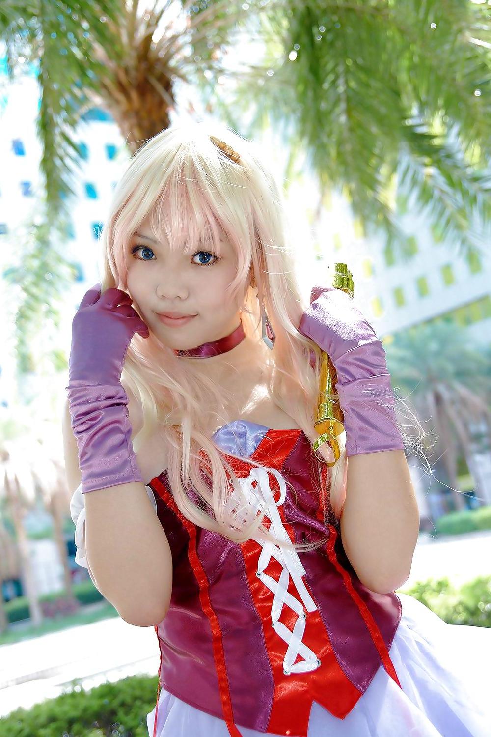 25P Cosplay - No Nude