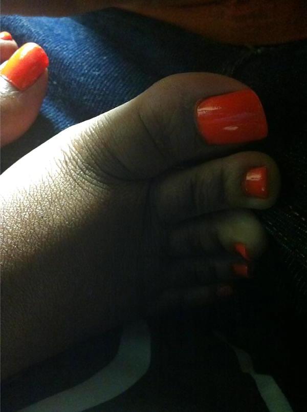 23P Orange Toes Footjob