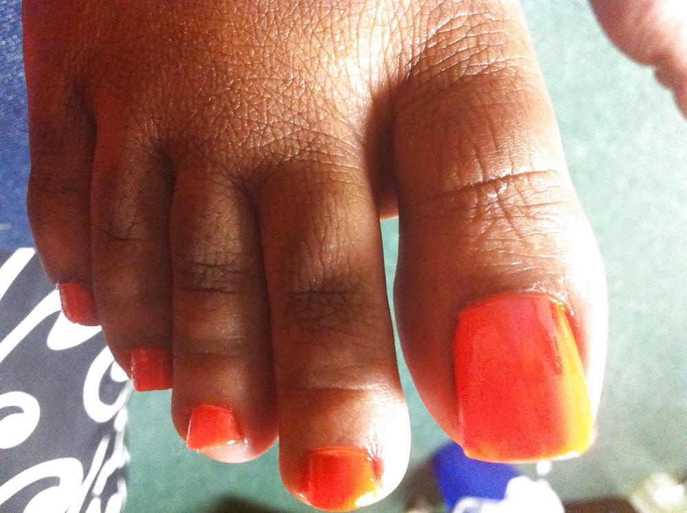 23P Orange Toes Footjob
