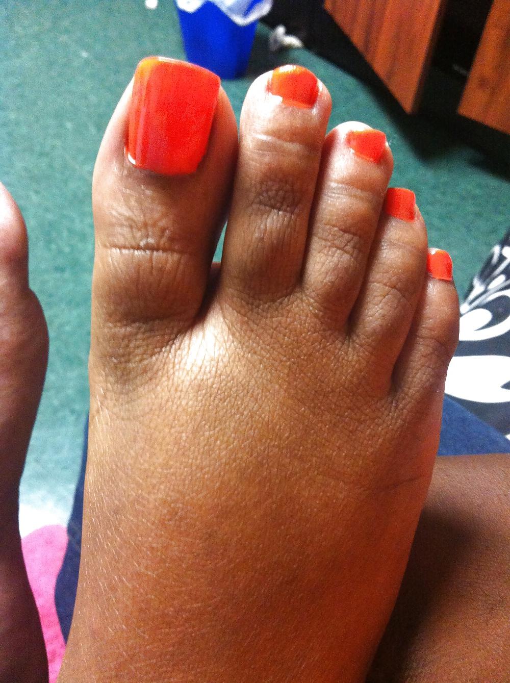 23P Orange Toes Footjob