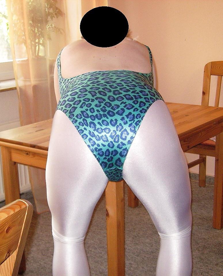 10P Swimsuit badeanzug und leggins