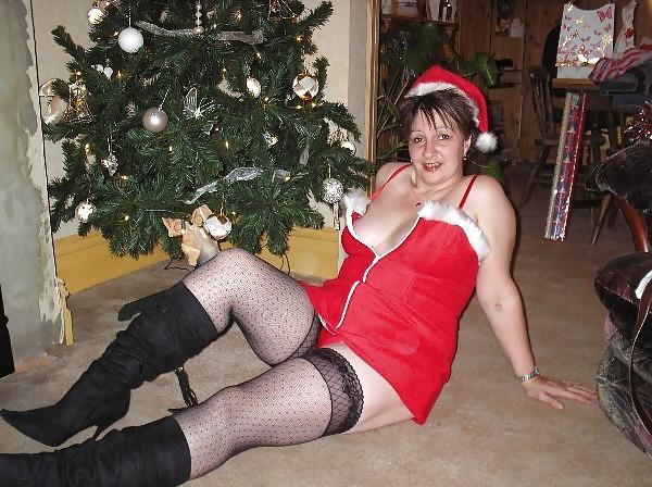 25P Slut Wife likes Dressing Up