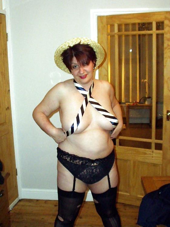 25P Slut Wife likes Dressing Up