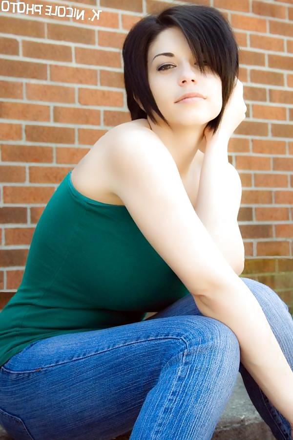 25P Busty Tits & Perfect Body - Ashley Pridgen, Snorg Tees Model