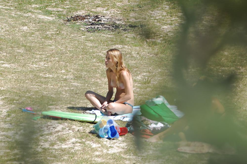 18P NUDIST CUNTS VOYEUR - COMMENT DIRTY 