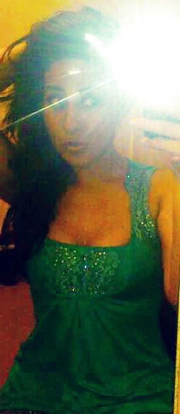 16P Who Wants To Fuck My Dirty GF?