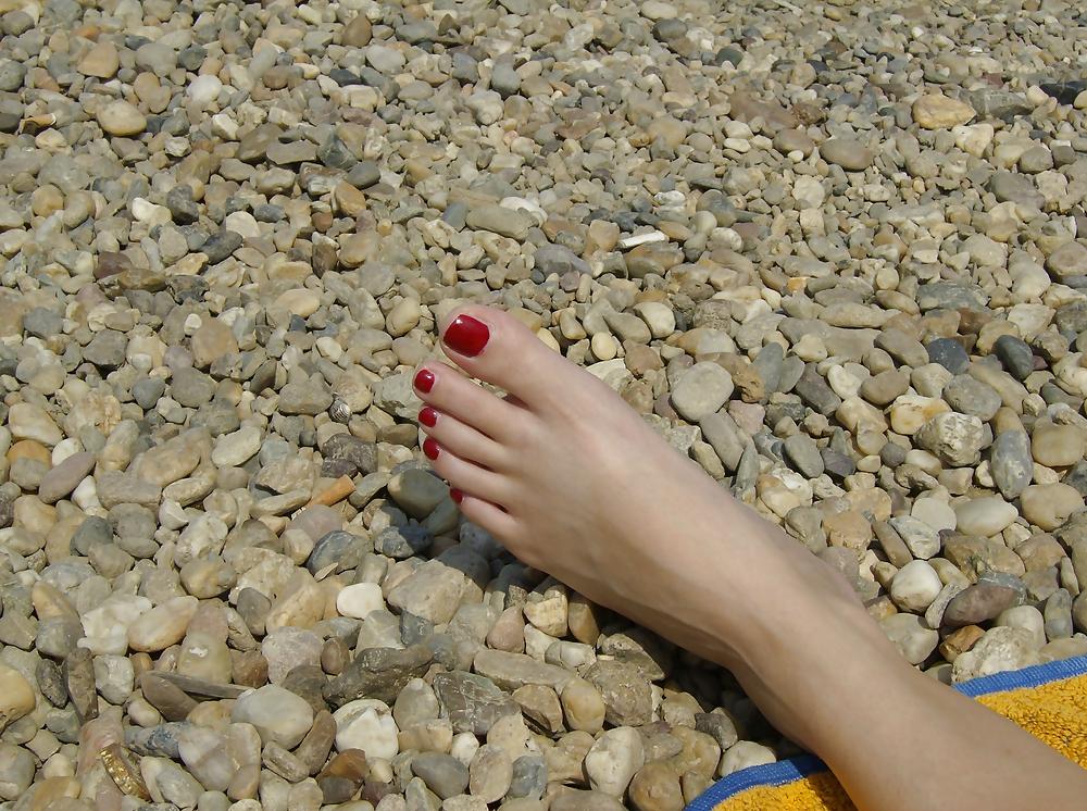 7P My wife (serbian feet)