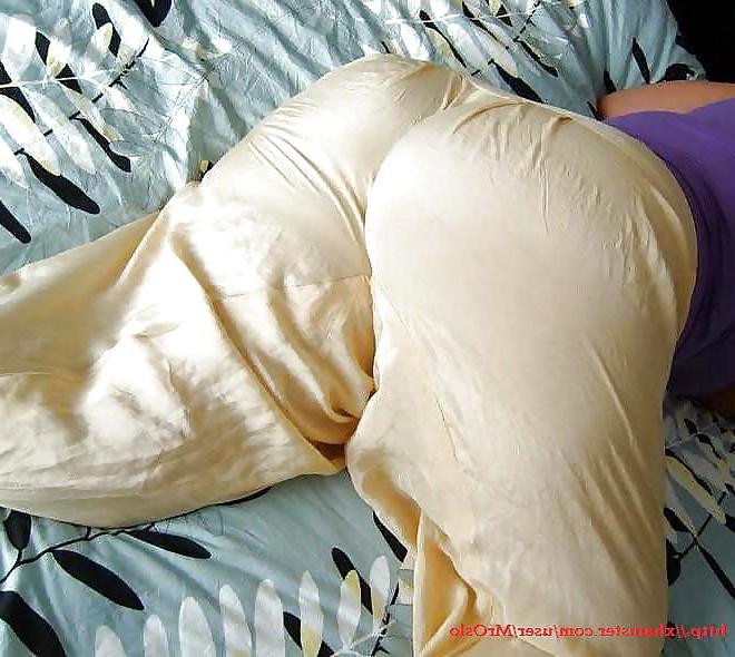 8P Pakistani Big Sexy Ass 1