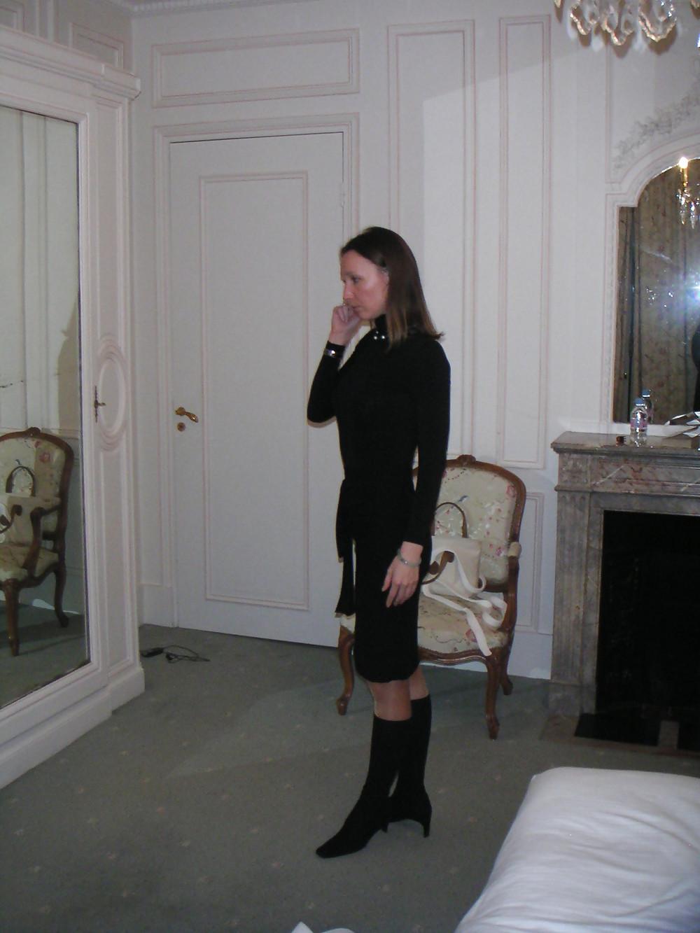 25P Tall-French-Wife